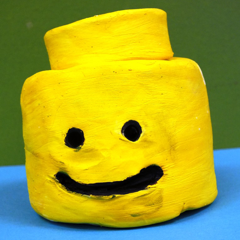 Kidcreate Studio - Eden Prairie, LEGO® Brick Head Art Project